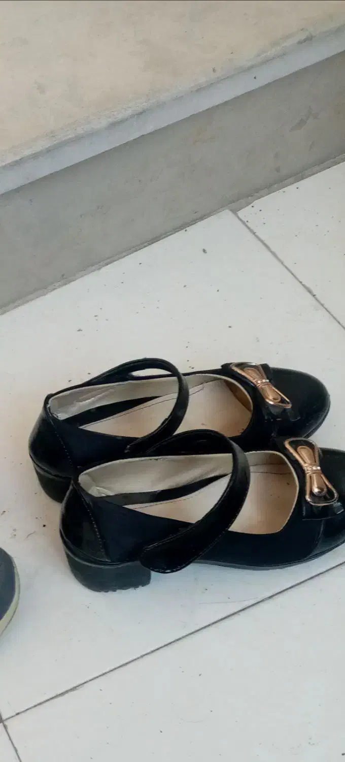 کفش ودخترانه سایز 37|کیف، کفش، کمربند|اراک, |دیوار