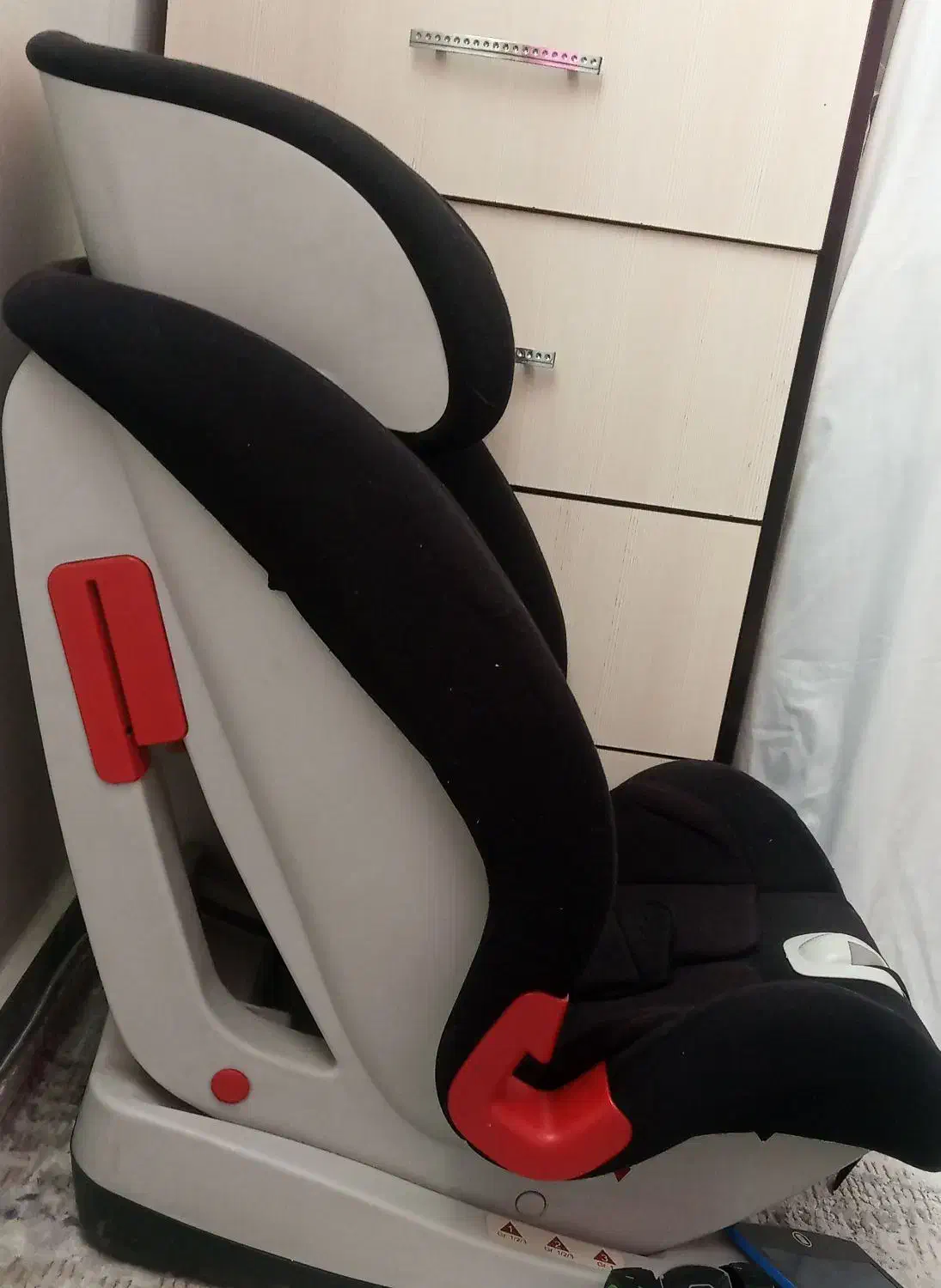 صندلی ماشین کودک|تخت و صندلی بچه|پاکدشت, پاکدشت (مامازند)|دیوار