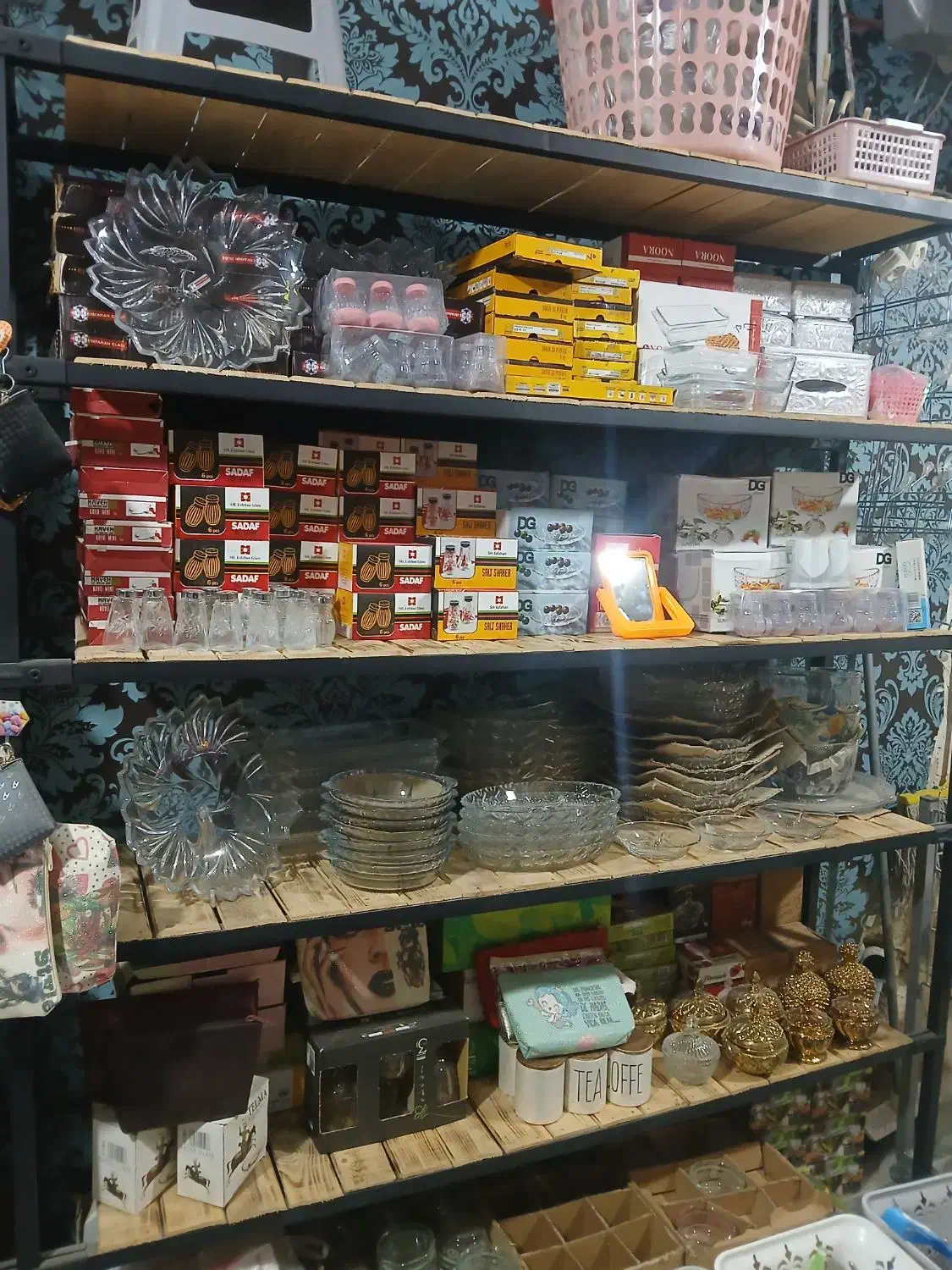 فروش کلیه اجناس فروشگاه|حراج|شیروان (خراسان), |دیوار