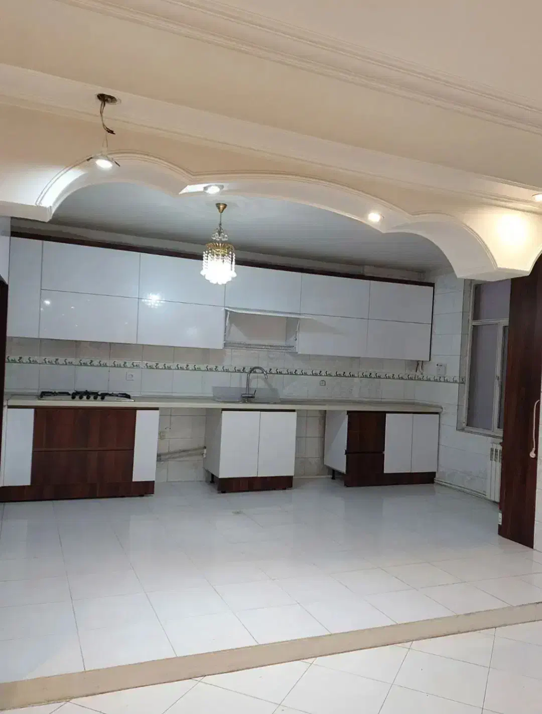 آپارتمان ۱۱۵ متر /۲خواب/ ۲ پاسیو/ مرزداران