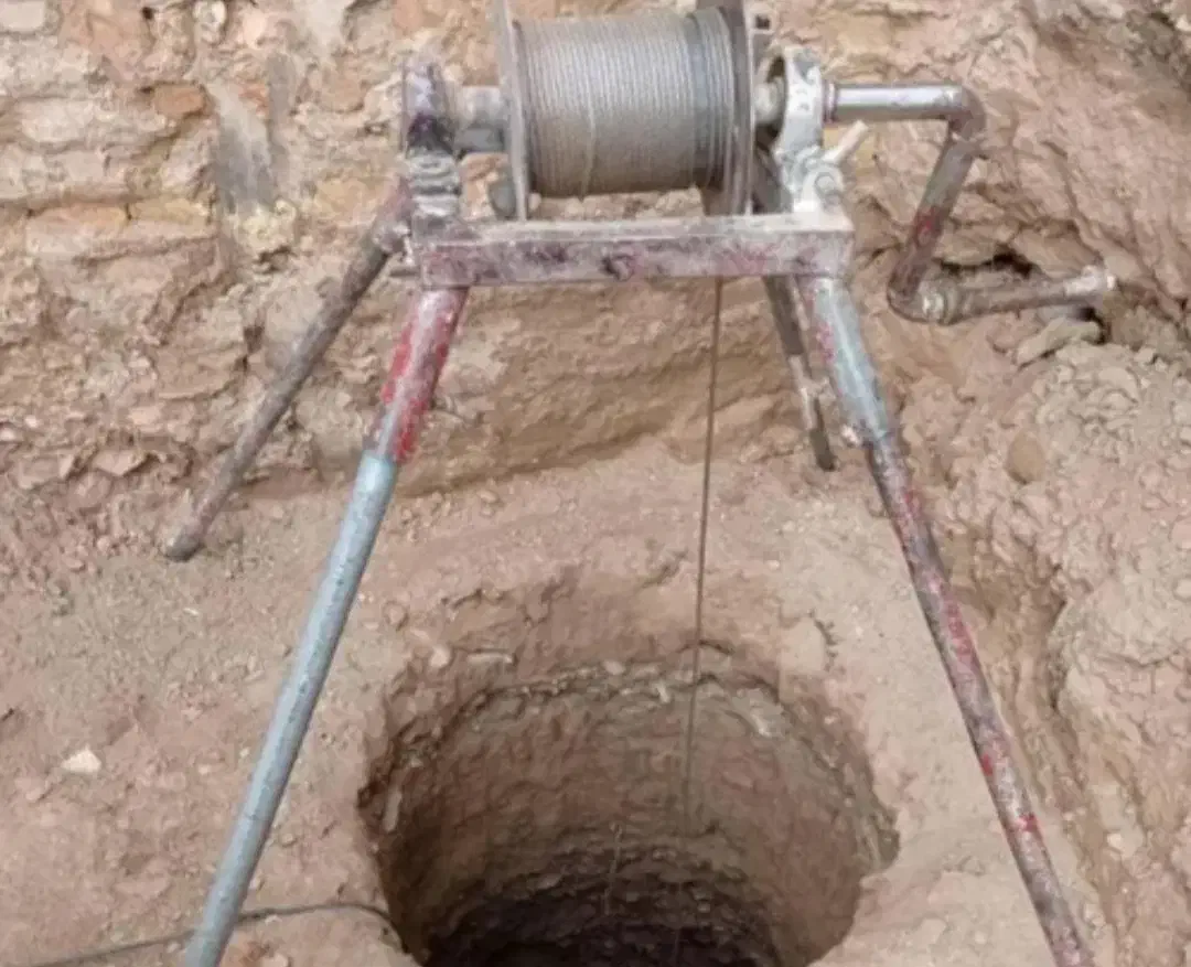 حفر چاه دستی|خدمات پیشه و مهارت|اصفهان, بهارستان|دیوار