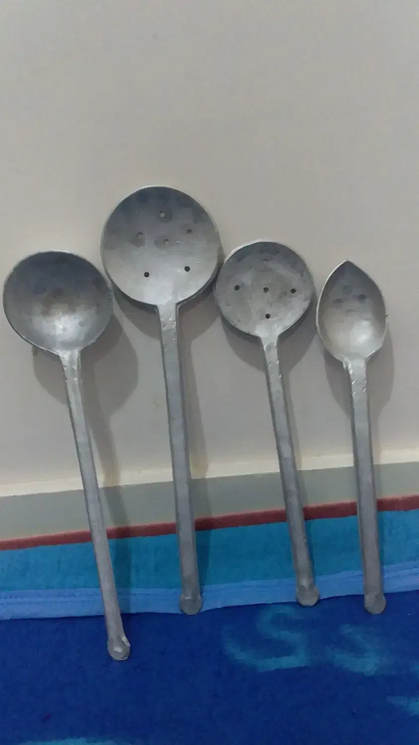 ملاقه وکف گیر روحی|ظروف پختوپز|اهواز, کوی جواهری|دیوار