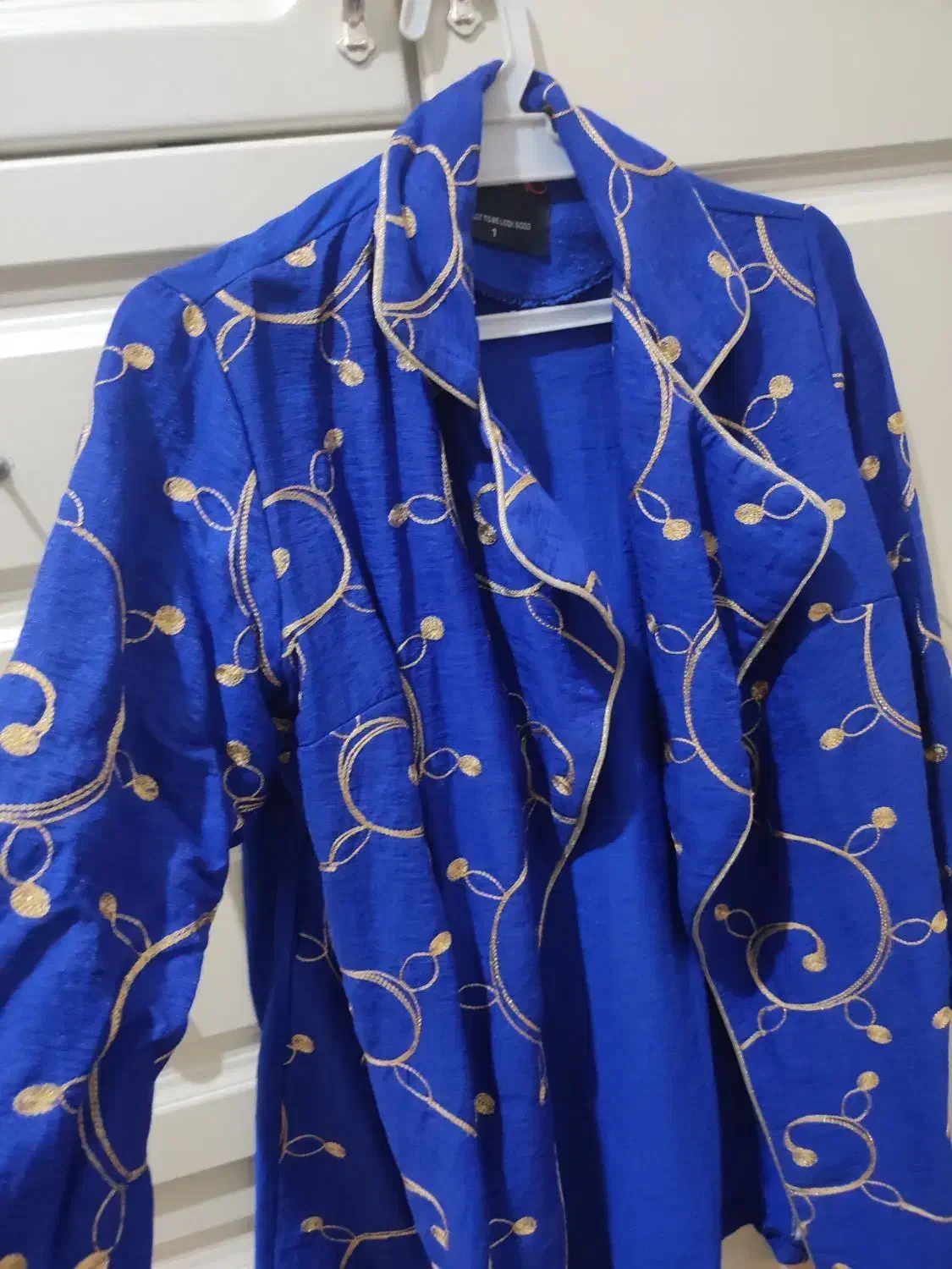 تعدادی مانتو|لباس|مشکین‌دشت, |دیوار