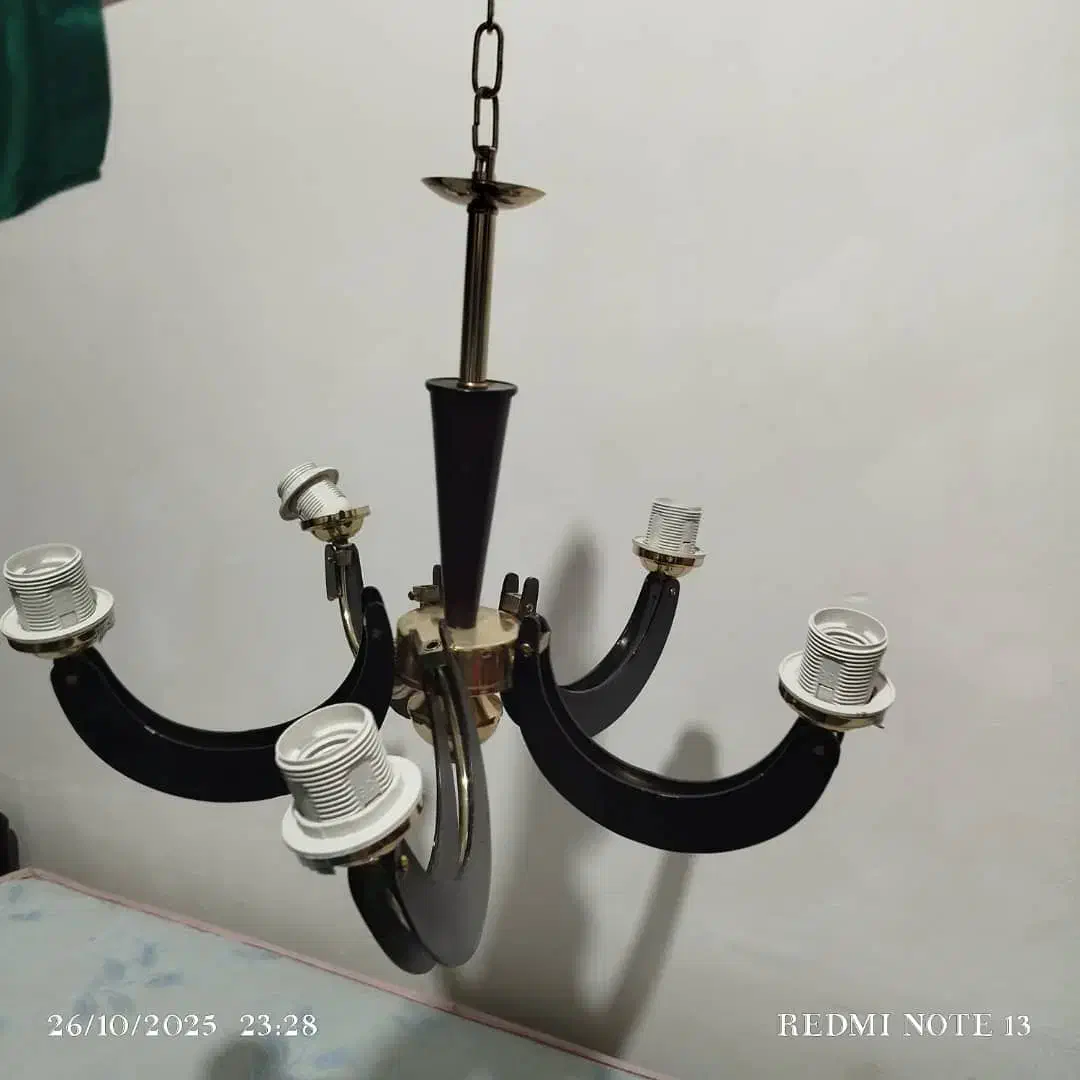 سه عدد لوستر. به فروش میرسد|لوستر و چراغ آویز|خرمآباد, |دیوار