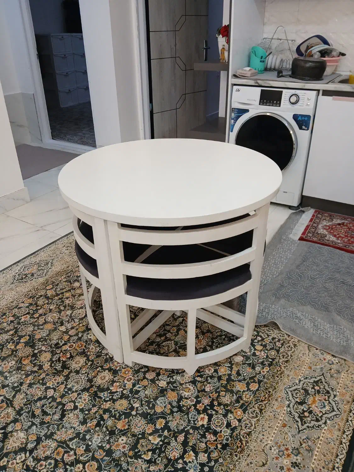 نهار خوری ۴نفره کم جا|میز و صندلی غذاخوری|مهاباد (آذربایجان غربی), |دیوار