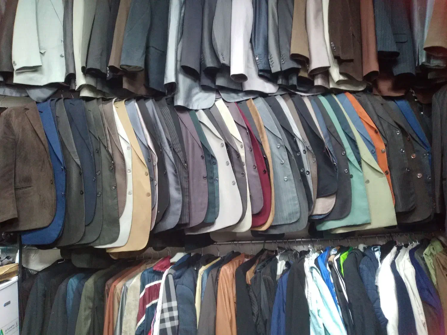 انواع اقسام کت مردانه درحدنوبه فروش میرسد|لباس|میانه, |دیوار