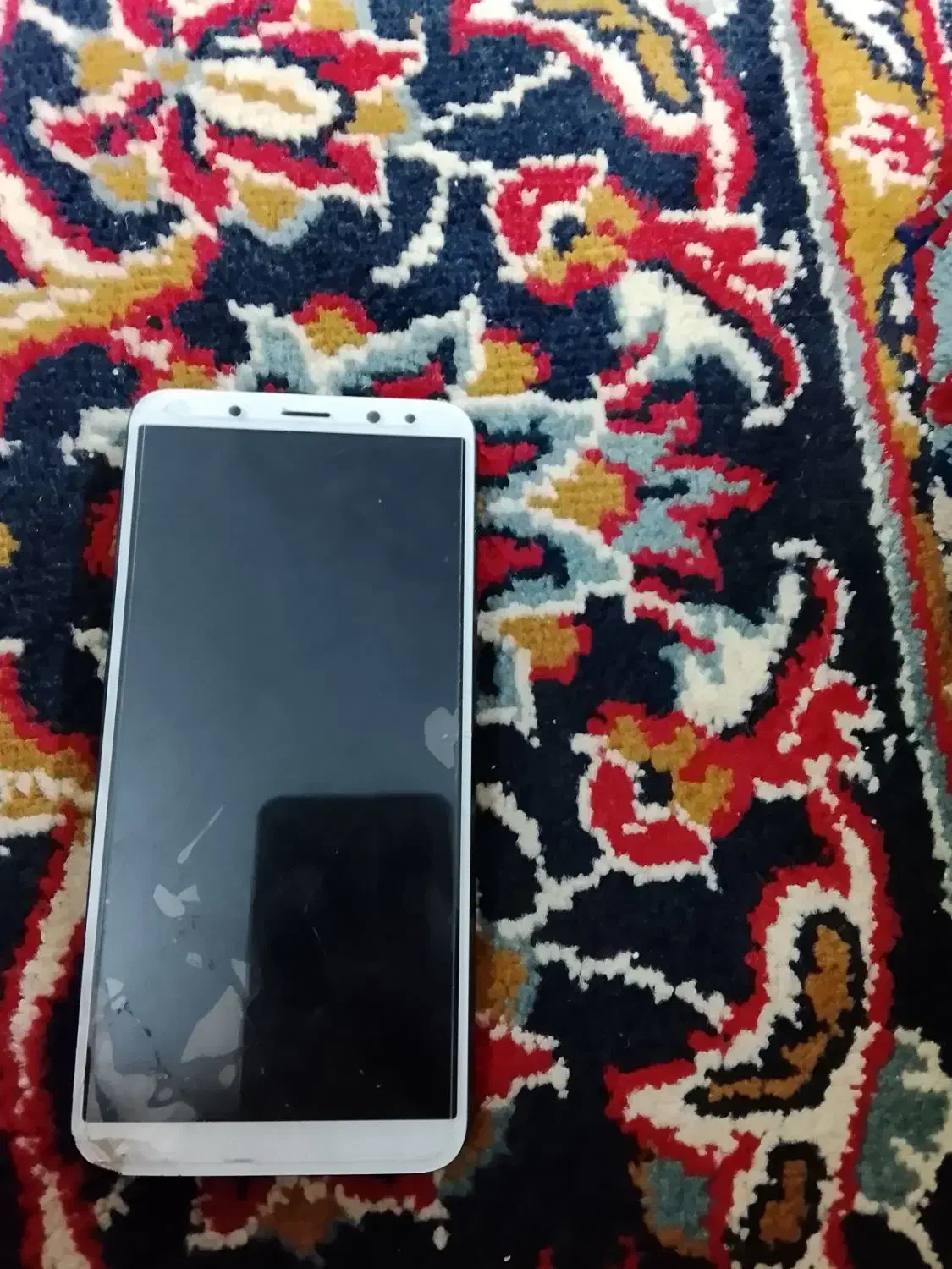 گوشی درست. به بار خاموش شد. نیاز تمیر داره.|موبایل|مشهد, عامل|دیوار