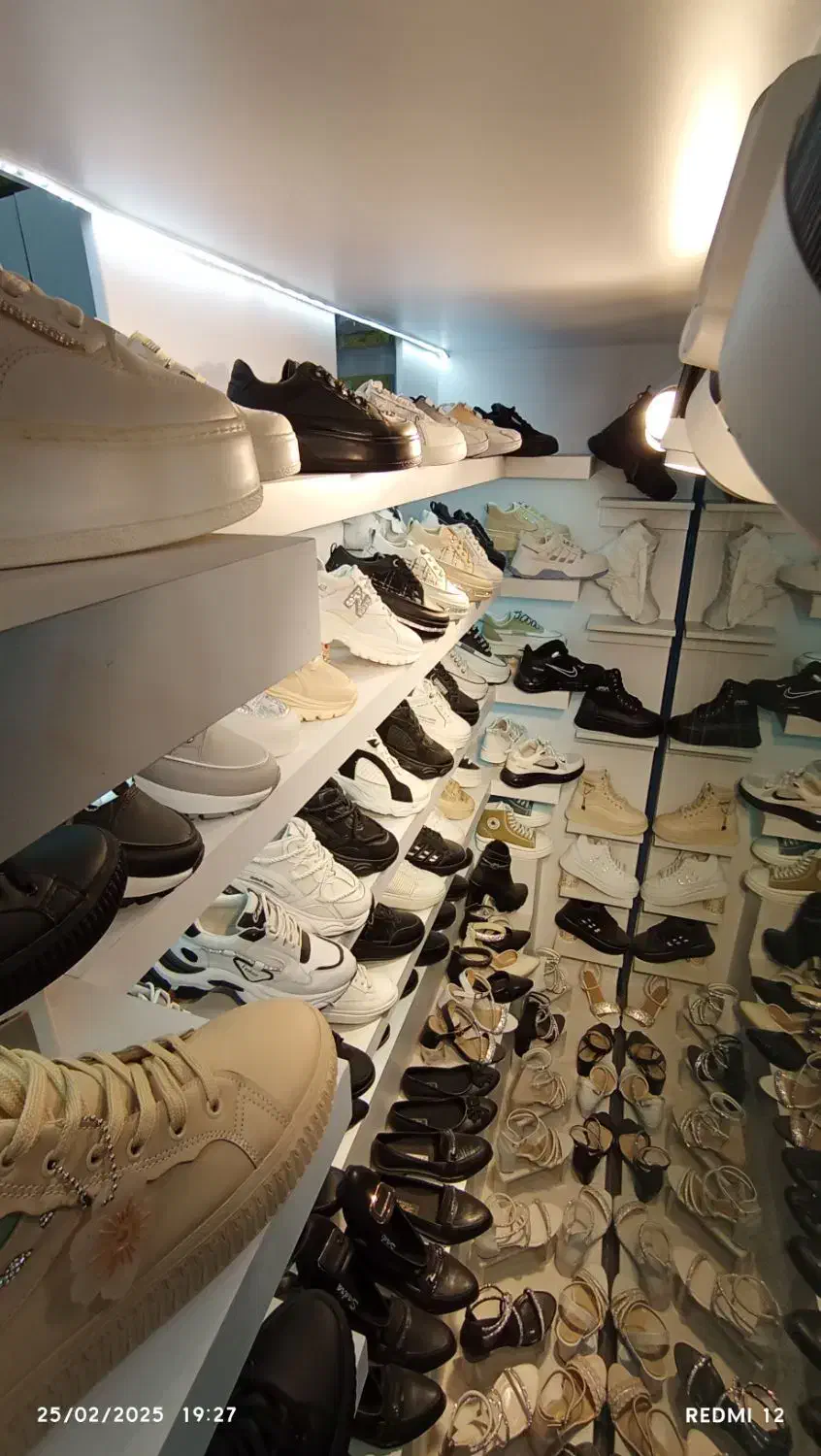 فروش ویترین پشت شیشه شیک و عالی|بوفه، ویترین، کنسول|کبودرآهنگ, |دیوار