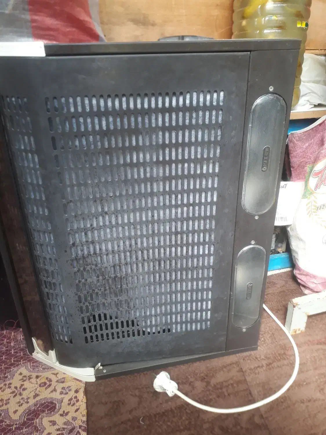 یک عدد هود|هود|مشهد, خواجه ربیع|دیوار