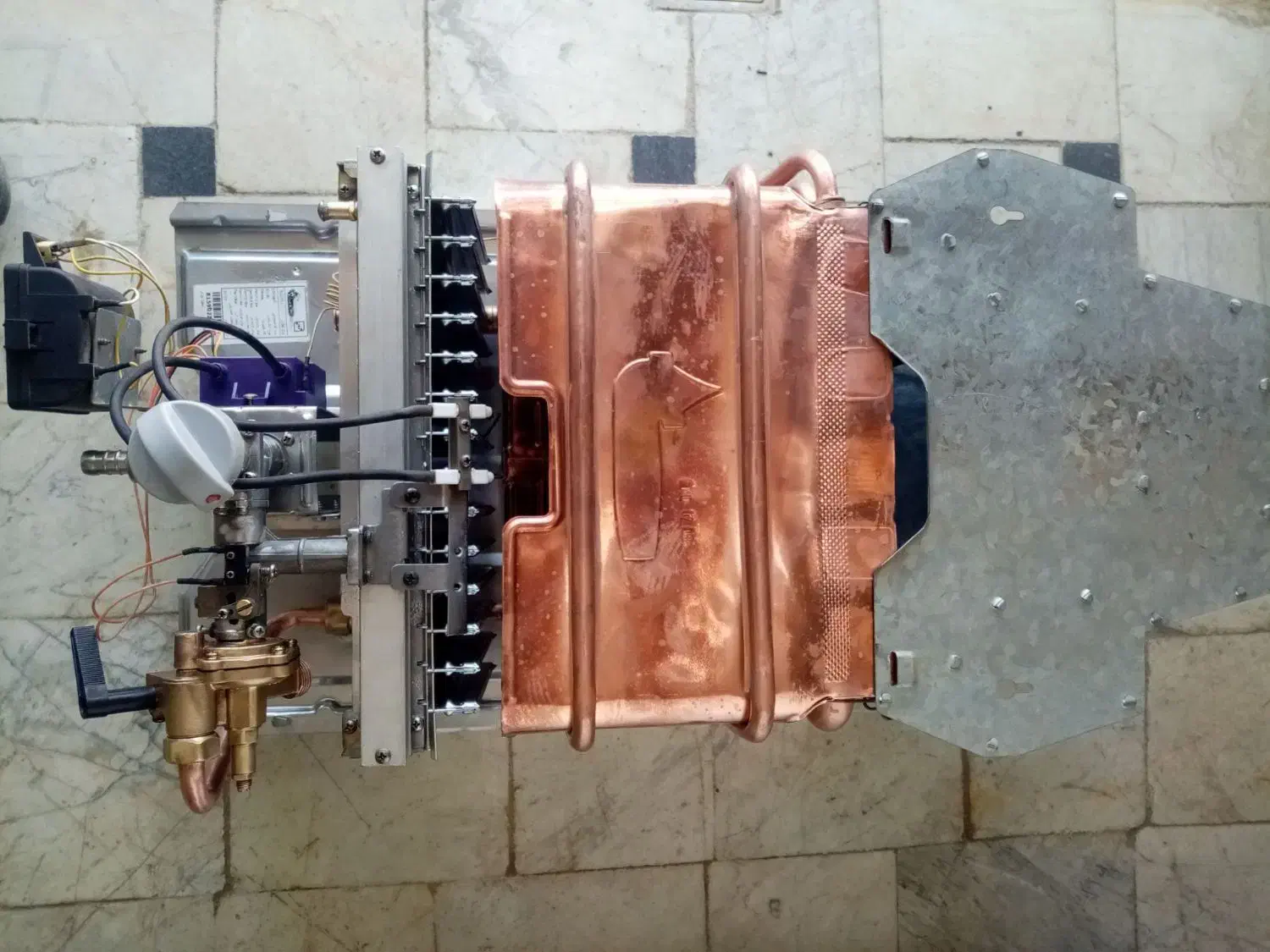 آبگرمکن B3215 برقی|آبگرمکن، پکیج، شوفاژ|تربتحیدریه, ۴۵ متری|دیوار