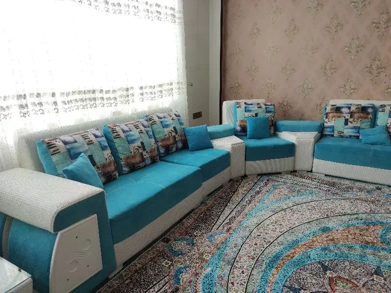 مبل راحتی دست دوم|مبلمان خانگی و میز عسلی|شاهین‌شهر, امام حسین|دیوار