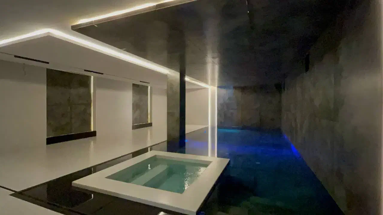 ۲۵۰متر فول مشاعات/ زرد کوه دیپلمات نشین/حقیقی