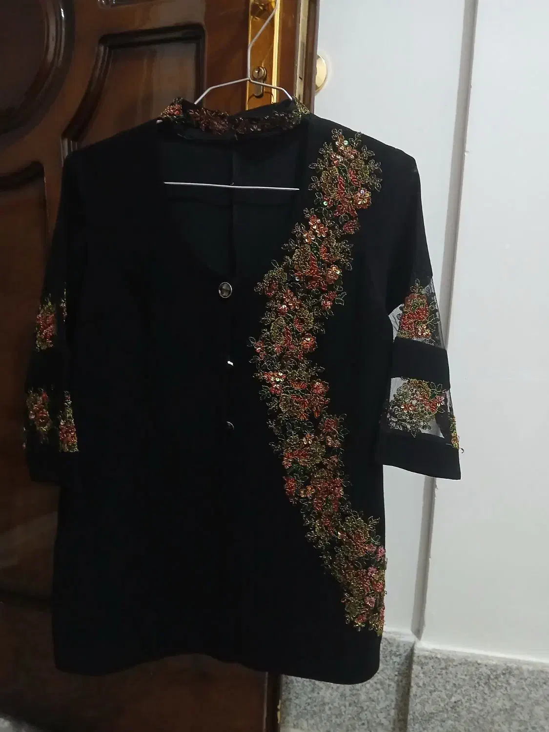 کت مجلسی|لباس|قم, زنبیل آباد|دیوار
