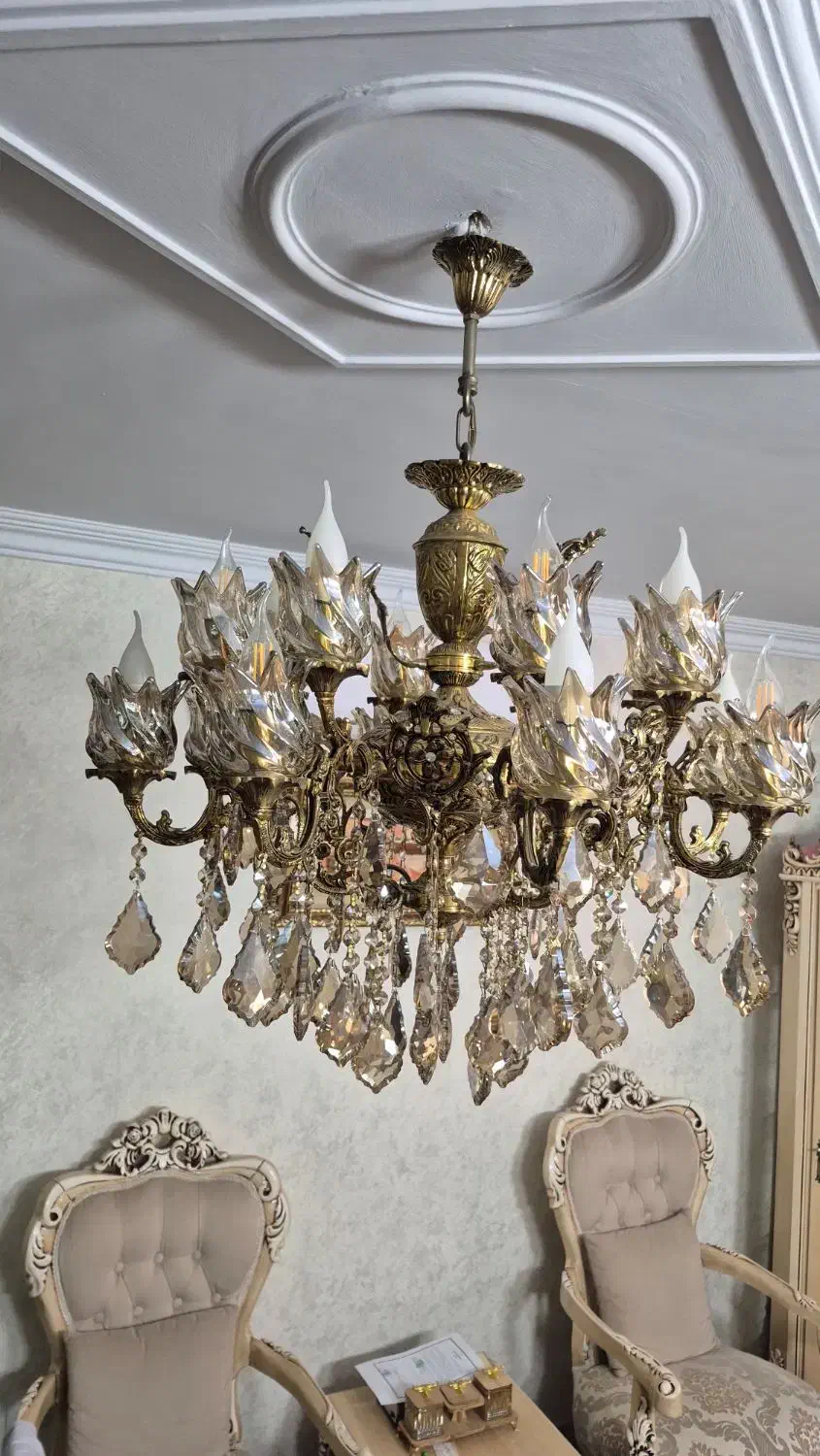 لوستر برنجی سنگین وزن|لوستر و چراغ آویز|تهران, مسعودیه|دیوار