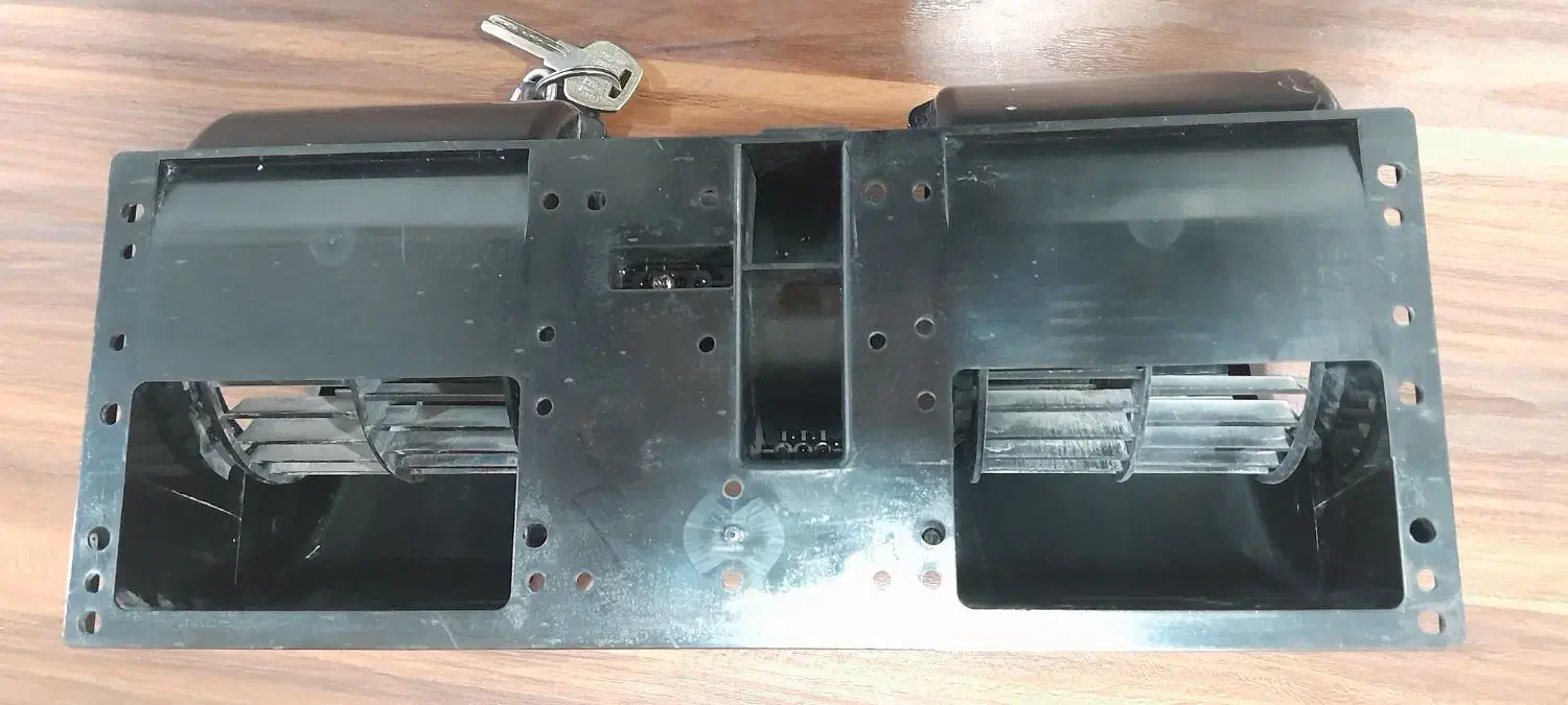 فن دو قلو ۲۴ ولت|پنکه و تصفیه‌کنندهٔ هوا|دهلران, |دیوار