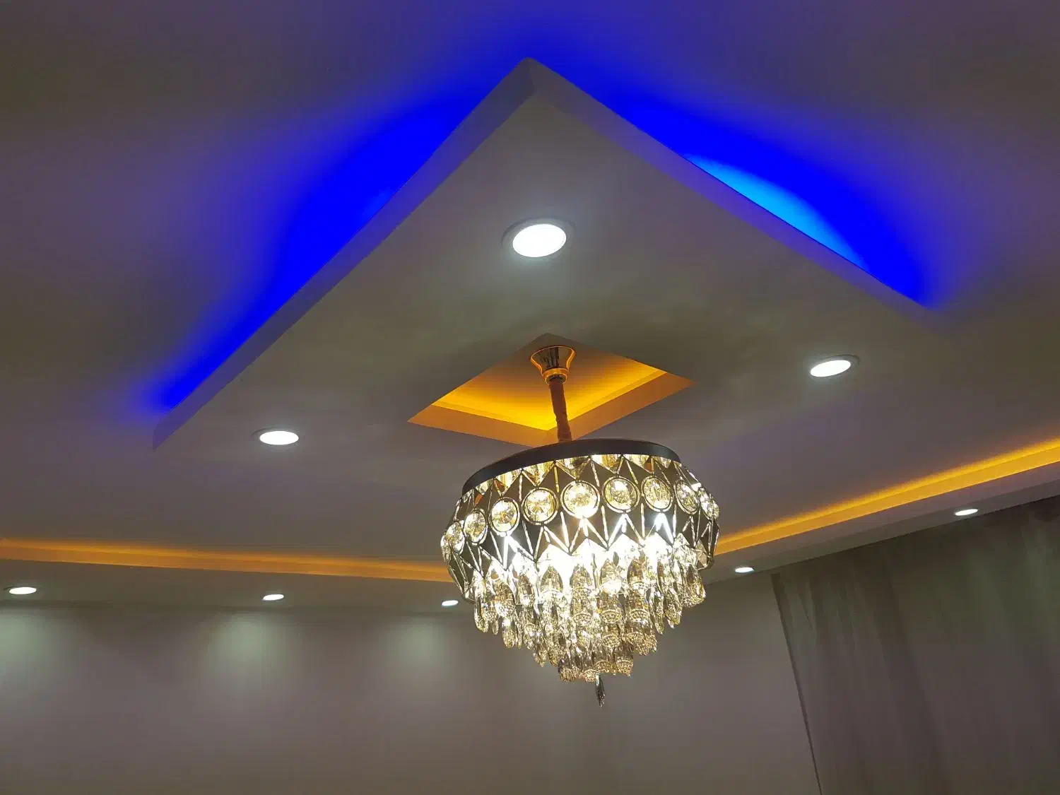 باکس اماده ایده ای نودرنورپردازی تجهیزواحدوبازسازی|خدمات پیشه و مهارت|پرند, فاز ۶|دیوار