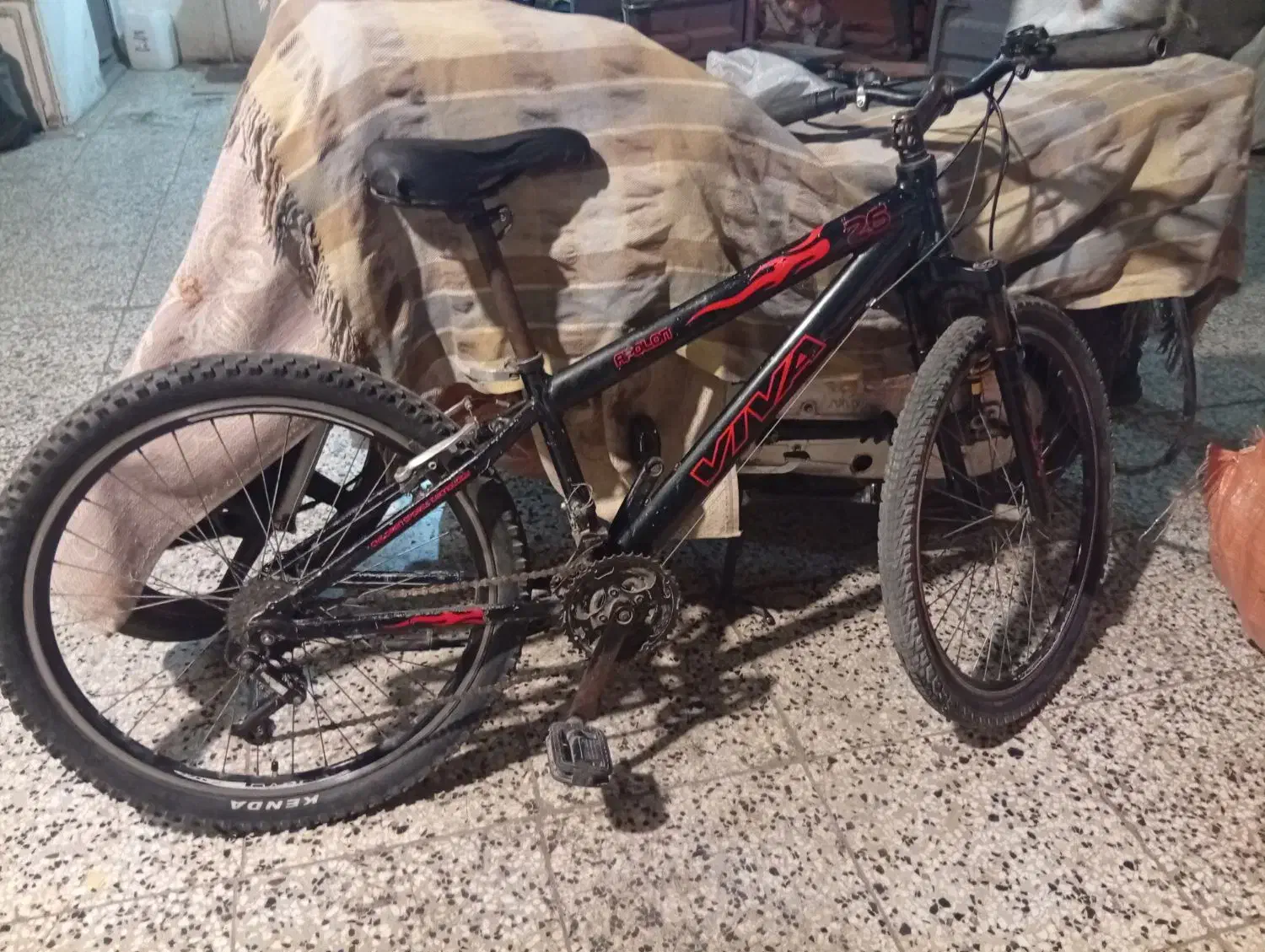 دوچرخه حرفه ای ویوا|دوچرخه، اسکیت، اسکوتر|گنبد کاووس, |دیوار