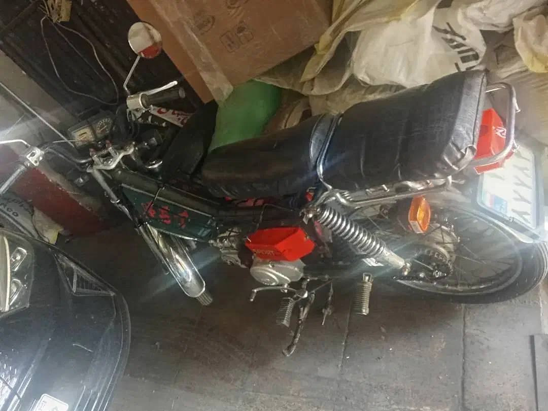 فروش موتورسیکلت ۷۰۳۰|موتورسیکلت|تهران, هفت چنار|دیوار