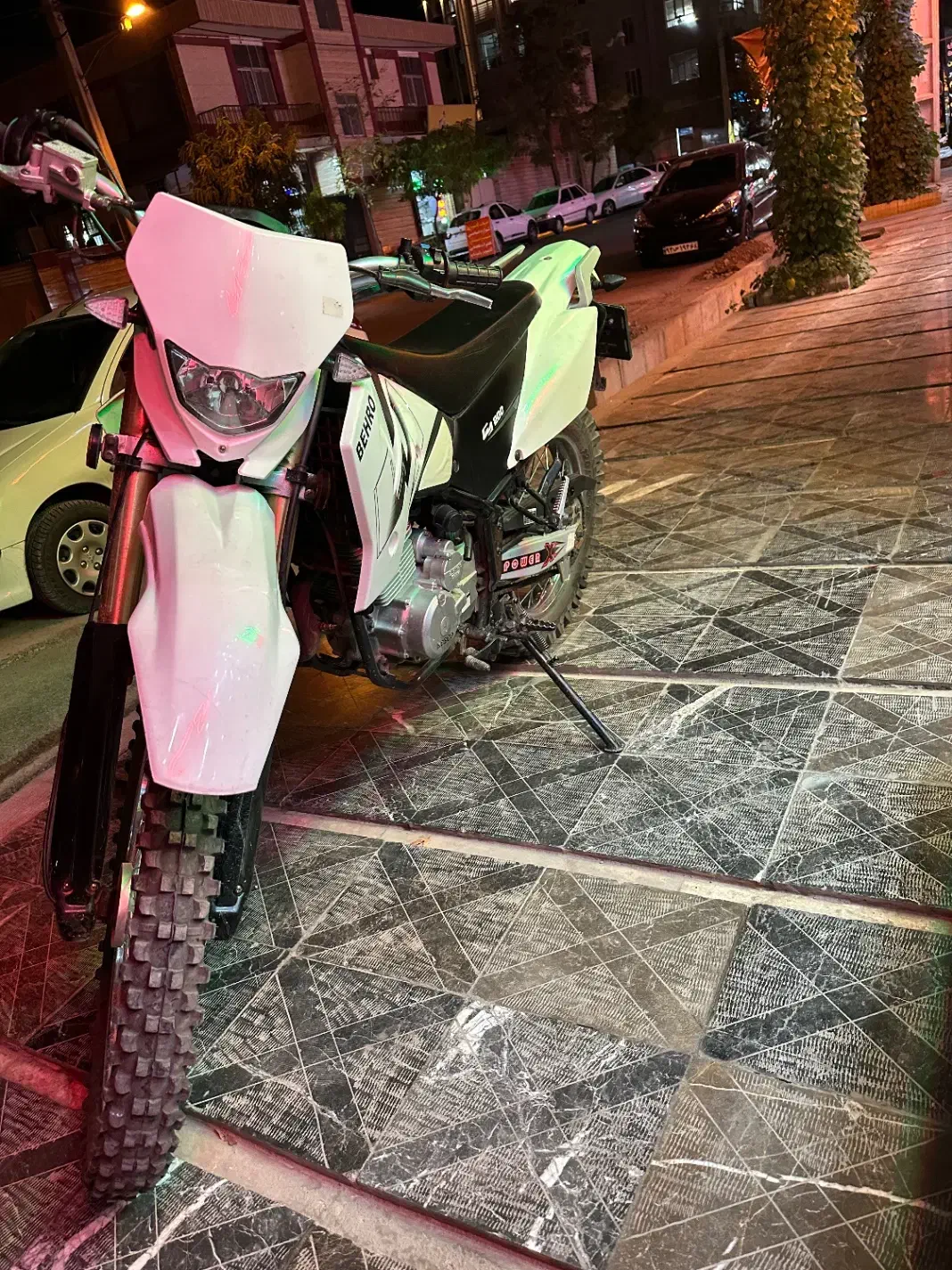 موتور طرح کراس۲۰۰ کویر مدل۱۴۰۴ درحد نو|موتورسیکلت|هشتگرد, شهرک ولیعصر (مصلی)|دیوار