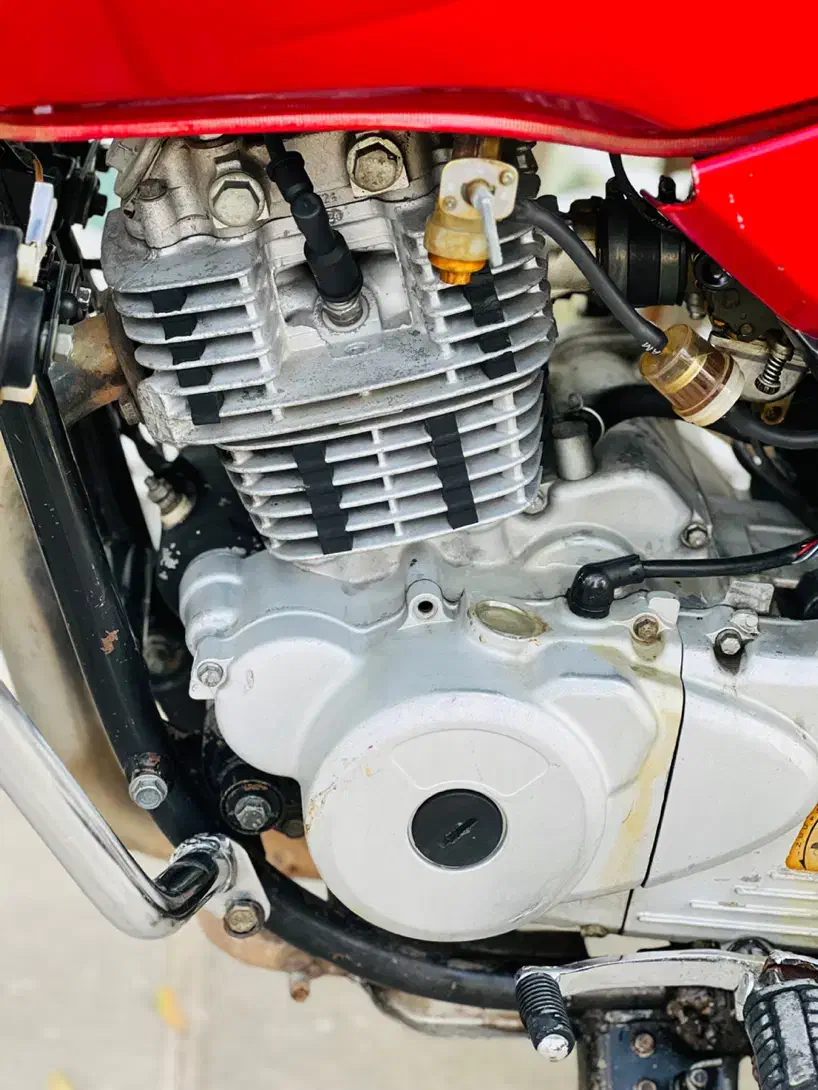 پالس پره ۱۸۰|موتورسیکلت|اسفراین, |دیوار