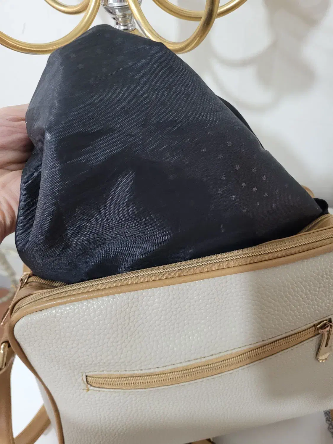 کیف جدیدکارتهران عسلی کرم|کیف، کفش، کمربند|مشهد, هنرور|دیوار