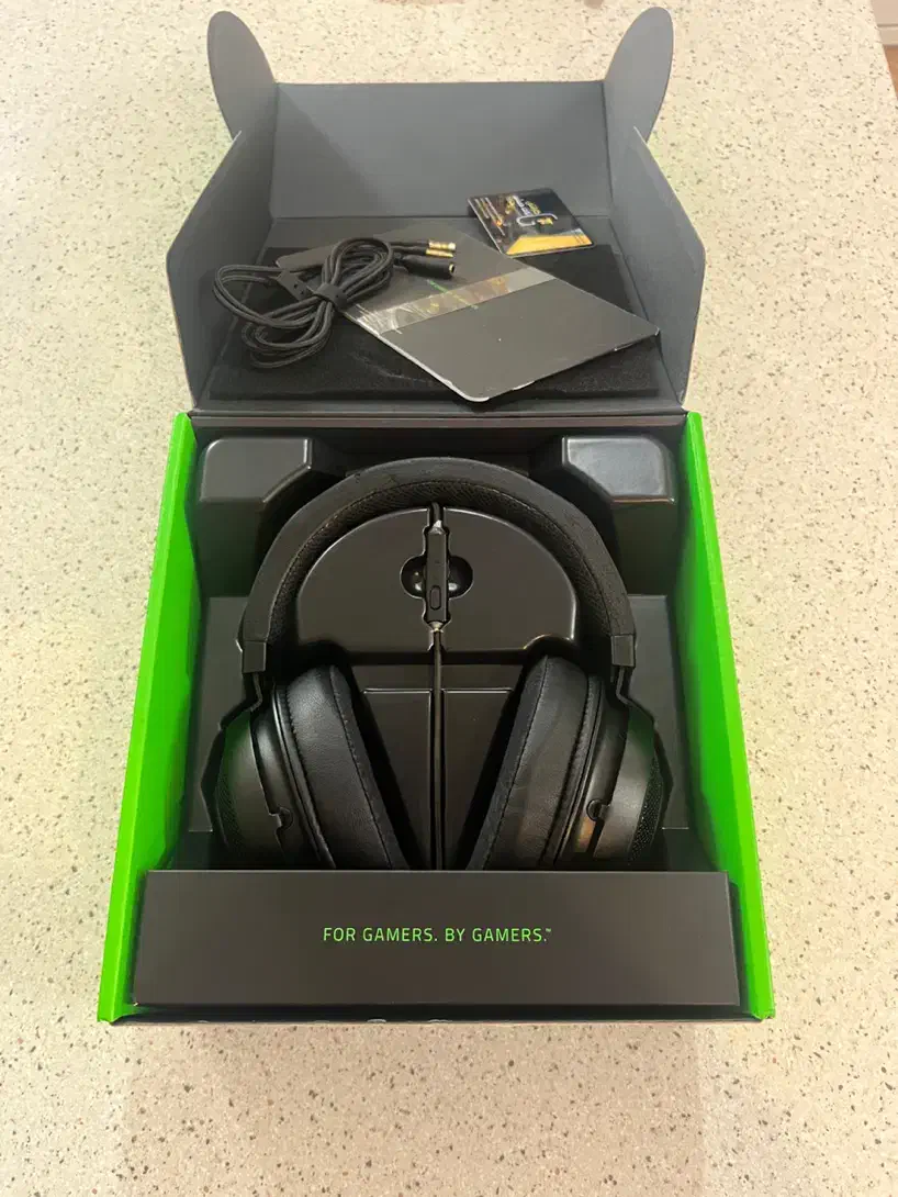 هدست ریزر کراکن Razer kraken|قطعات و لوازم جانبی رایانه|رشت, نخودچر|دیوار