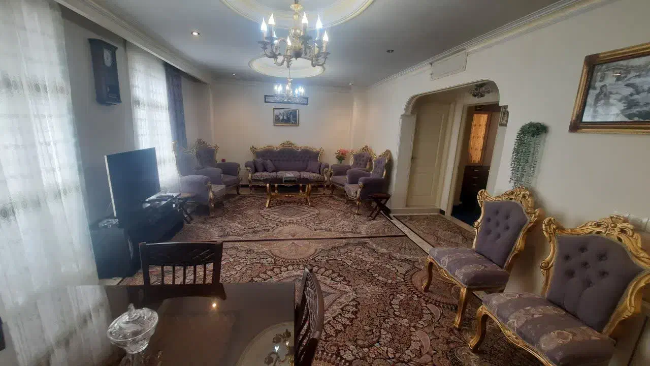 ۴۷متری /خوش نقشه و نورگیر/تاپ لوکیشن|فروش آپارتمان|تهران, امیر بهادر|دیوار