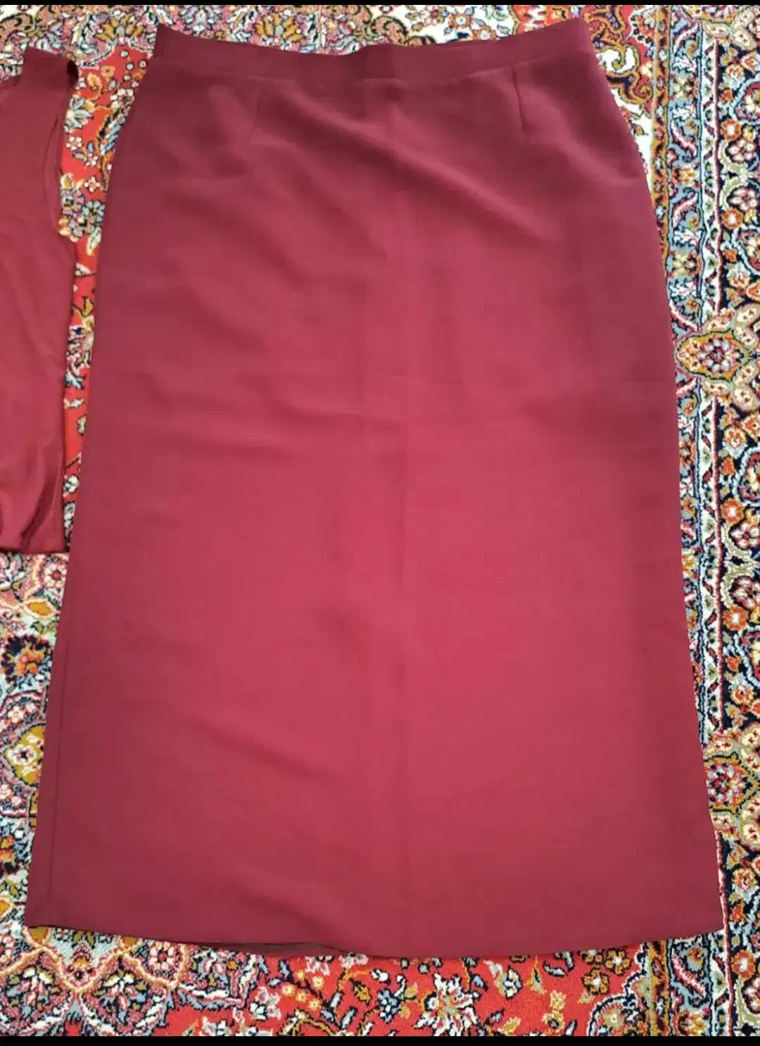 لباس مجلسی،|لباس|هشتگرد, فاز ۷ مهستان|دیوار