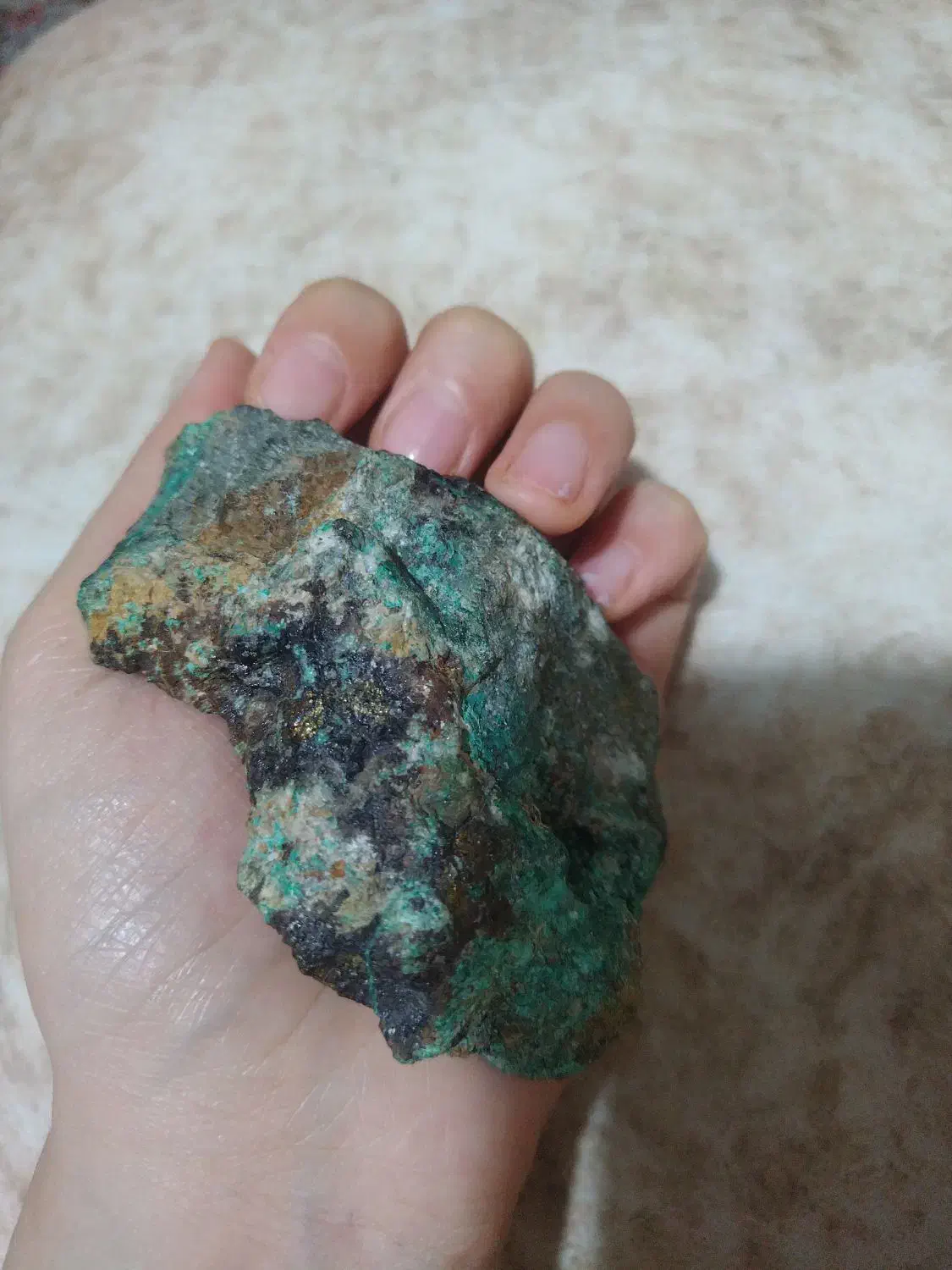 سنگ قیمتی طلا|جواهرات|مشهد, حرم مطهر رضوی|دیوار