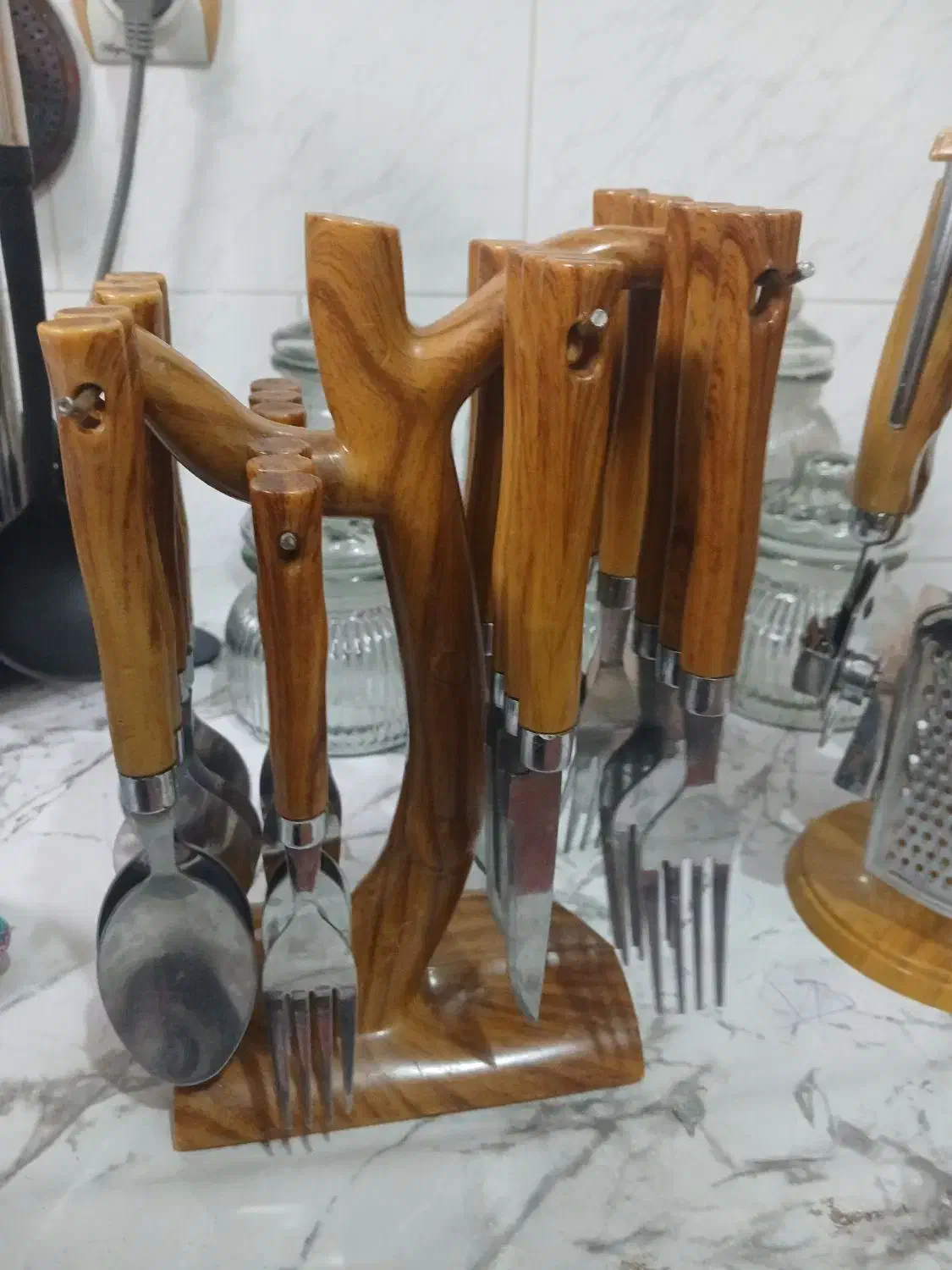 سرویس قاشق چنگال|ظروف پخت‌وپز|اهر, |دیوار