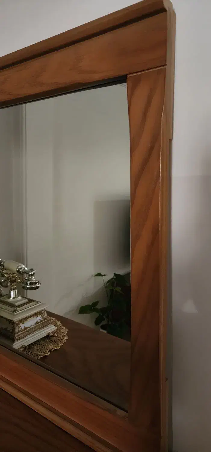 آیینه|آینه|تهران, دهقان|دیوار