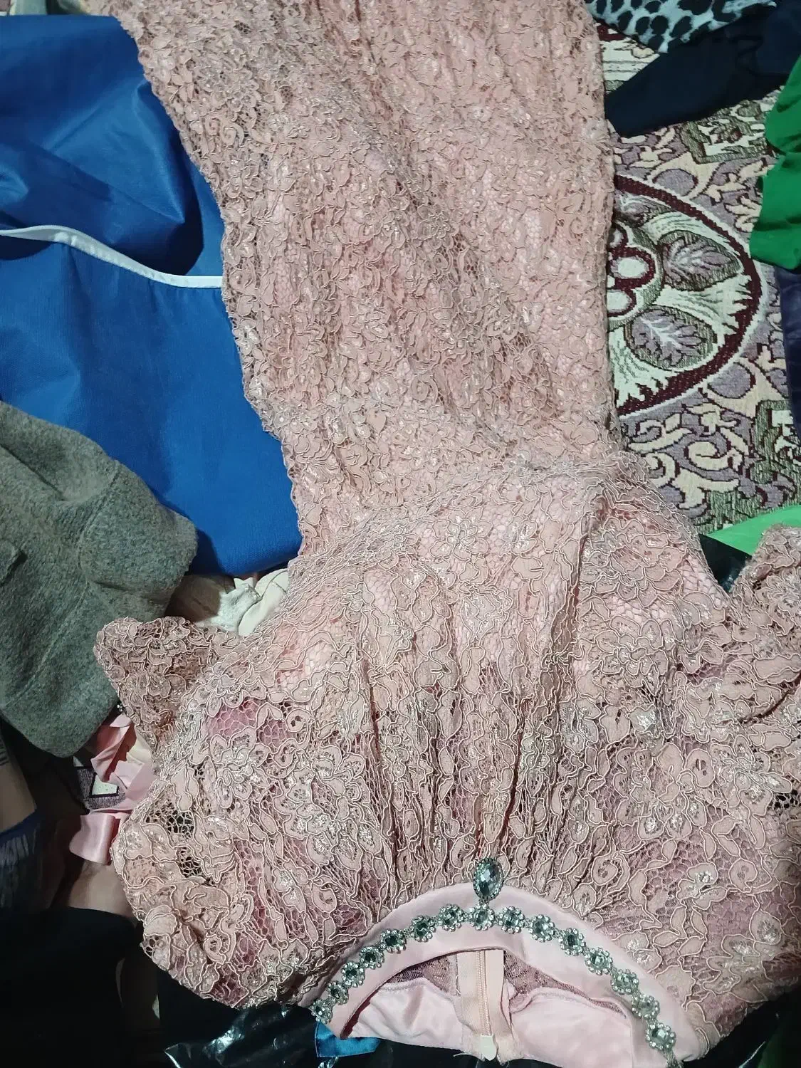 لباس مجلسی|لباس|رشت, حافظ آباد|دیوار