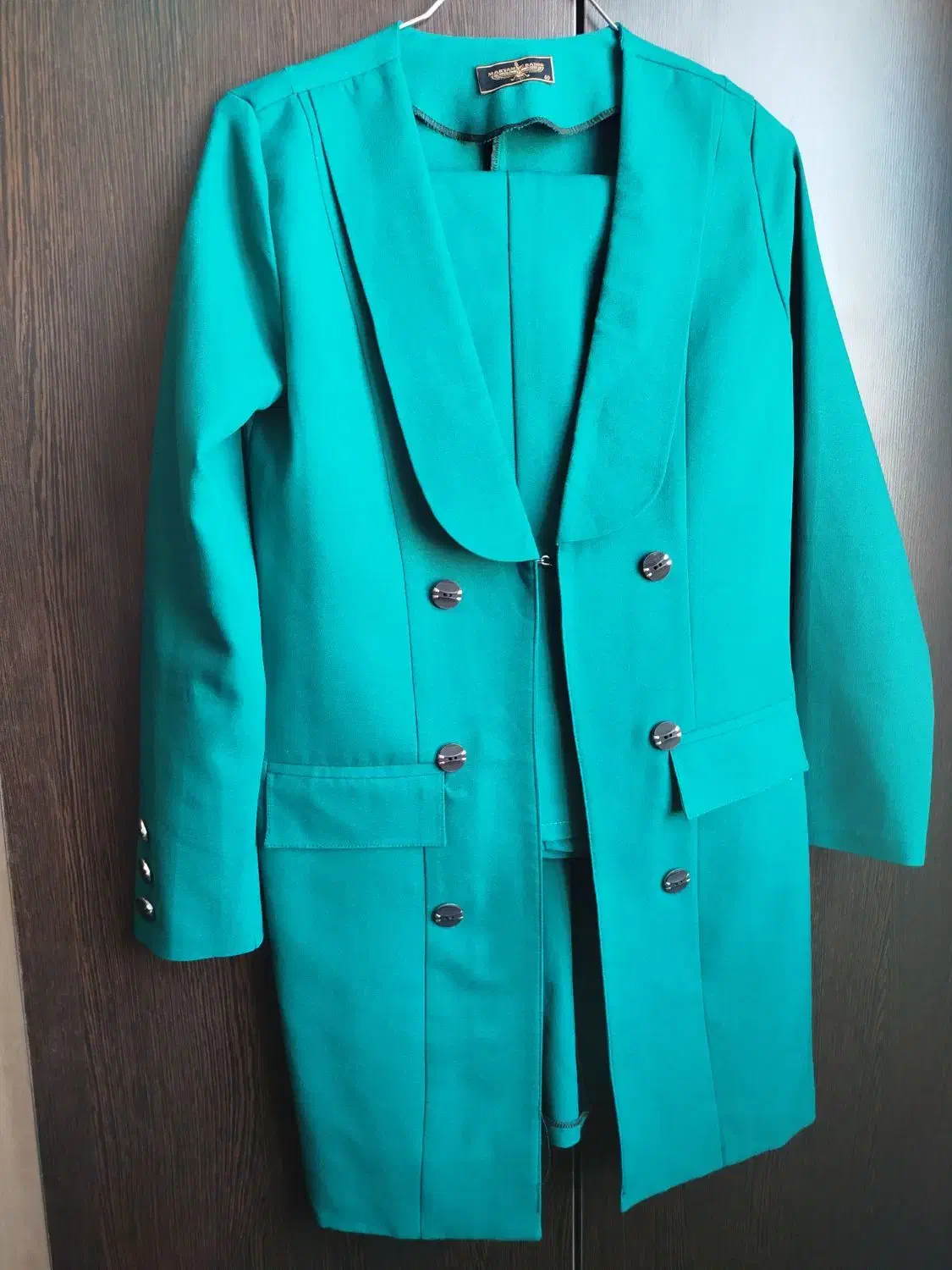 مانتو  و پیراهن پسرانه|لباس|شیراز, پشم شیشه|دیوار