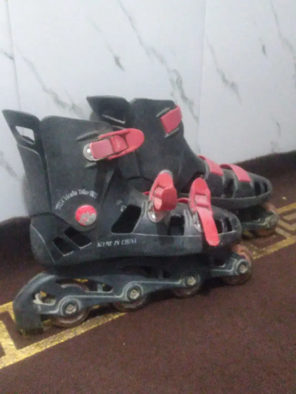 کفش اسکیت|دوچرخه، اسکیت، اسکوتر|سنندج, |دیوار