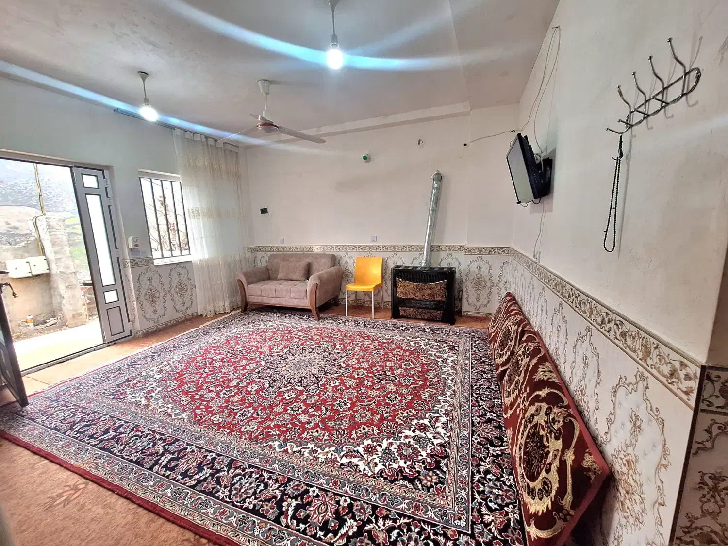 ویلا‌‌قیمت‌مناسب|اجارهٔ کوتاه‌مدت ویلا و باغ|رامیان, |دیوار