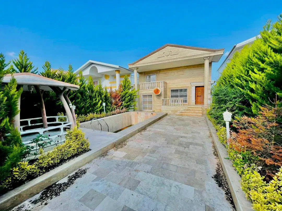 ویلای مبله۳۵۲متری پشت پارک جنگلی نور|فروش خانه و ویلا|چالوس, |دیوار