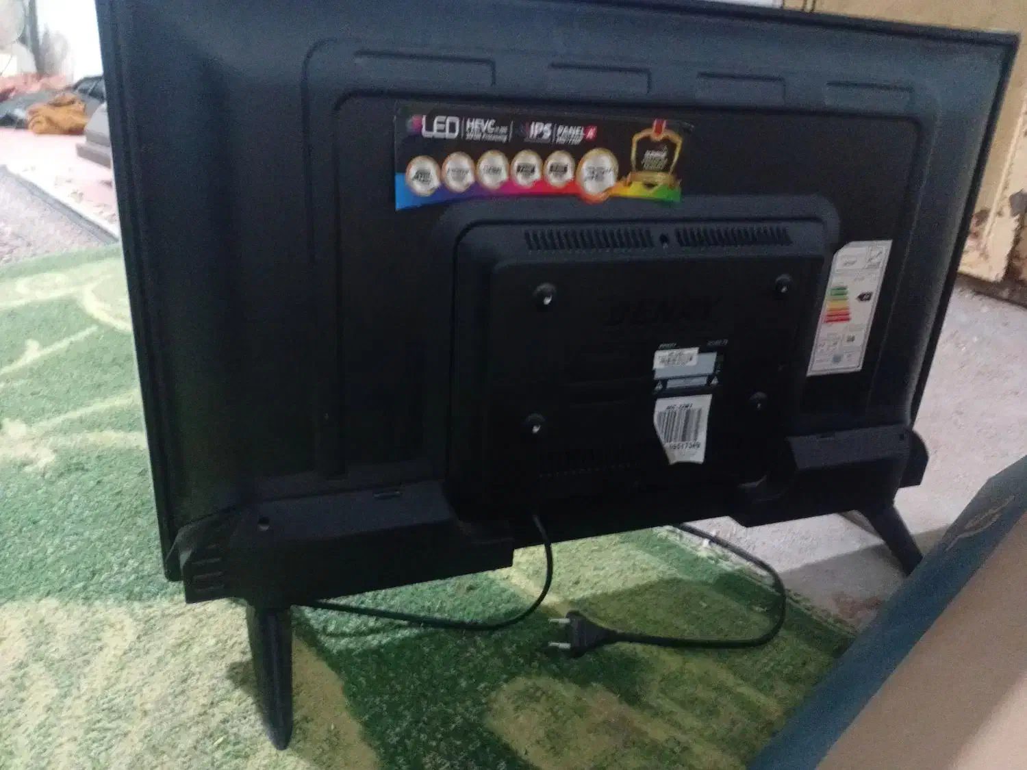 تلویزیون ال ای دی 32|تلویزیون و پروژکتور|زرند, |دیوار