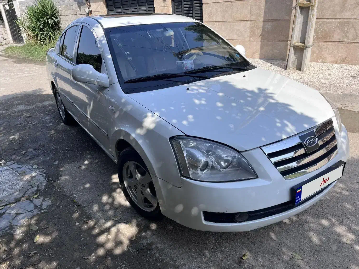 ام وی ام ۵۳۰|خودرو سواری و وانت|قائم‌شهر, |دیوار