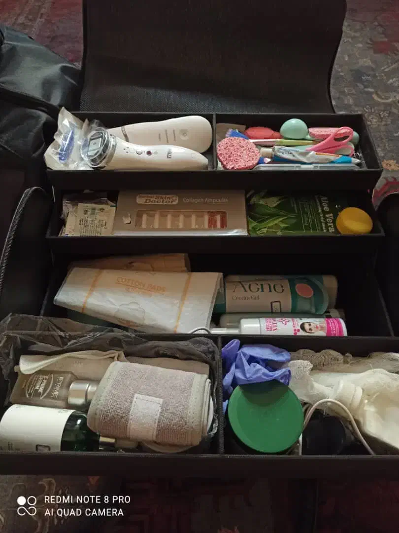 فیشیال وپاکسازی پوست|خدمات آرایشگری و زیبایی|شیراز, شهرک ایثار|دیوار