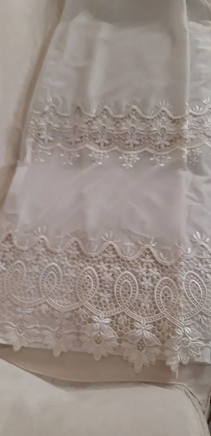 دو قواره پرده  گیپور و حریر|پرده، رانر، رومیزی|همدان, |دیوار