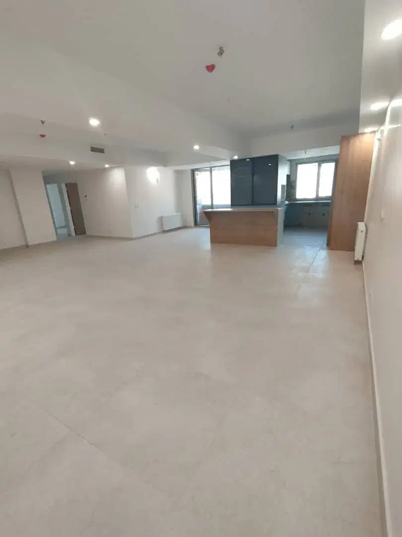 136 متری/دو خوابه/نوساز/چیتگر