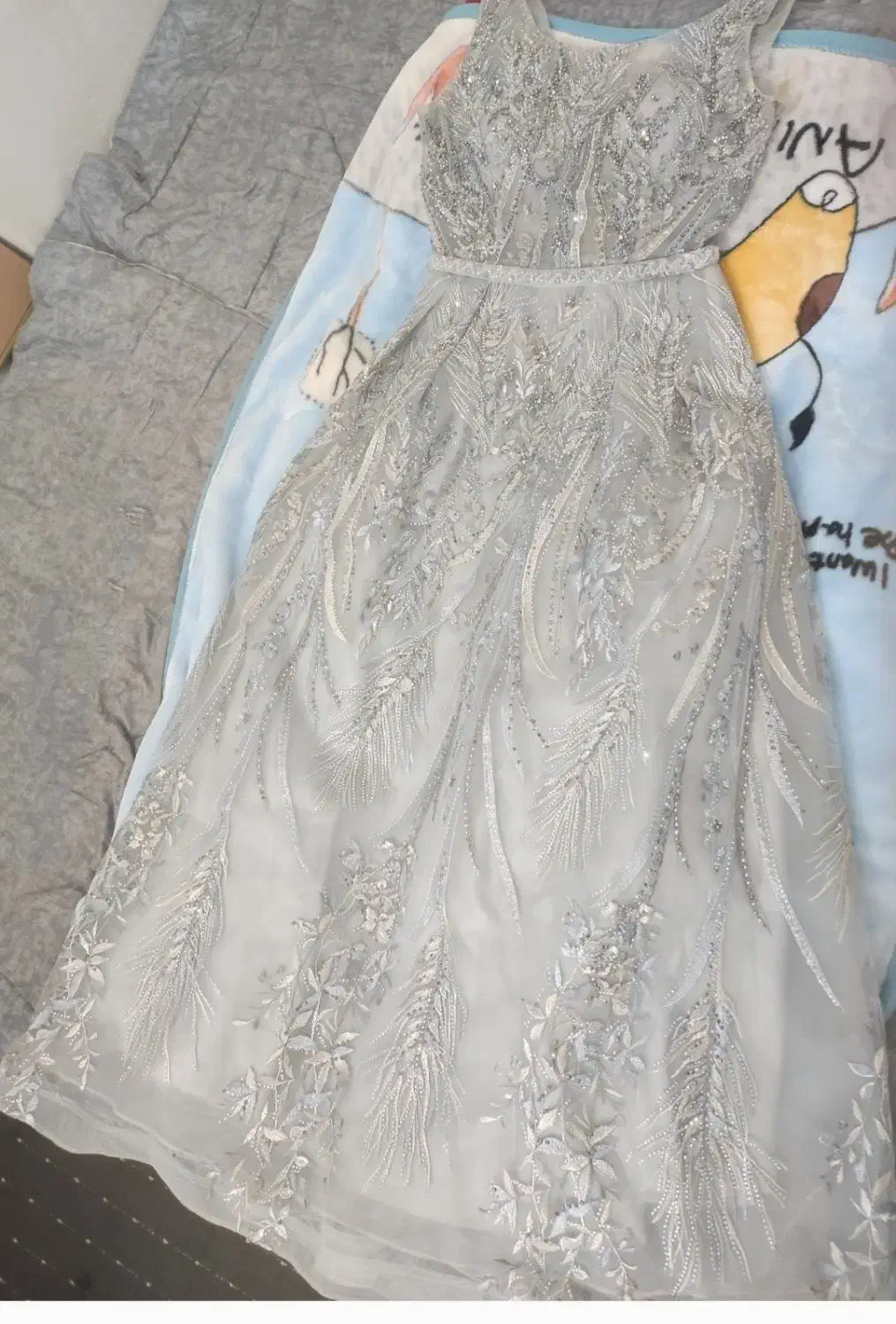 لباس مجلسی|لباس|کشاورز, |دیوار