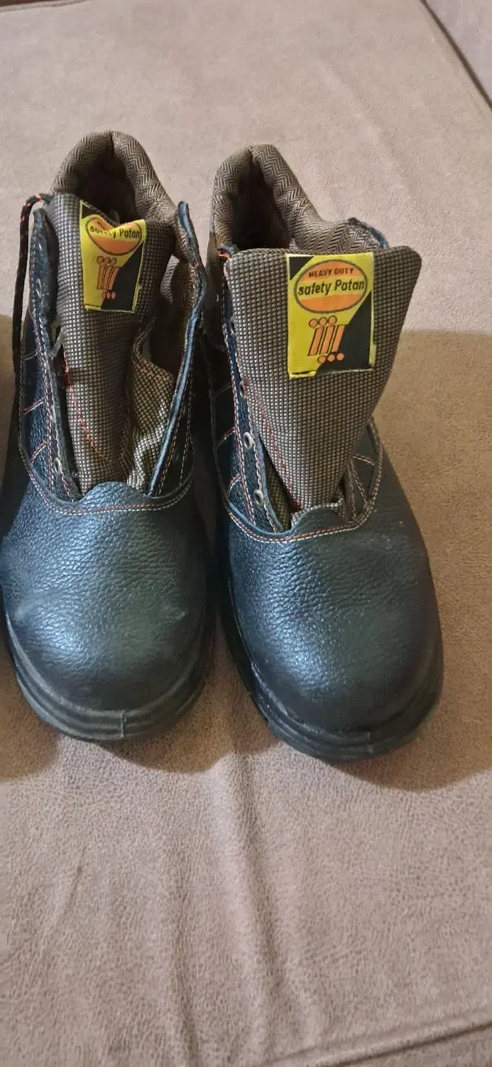 کفش ایمنی کار سایز ۴۴|کیف، کفش، کمربند|میاندوآب, |دیوار
