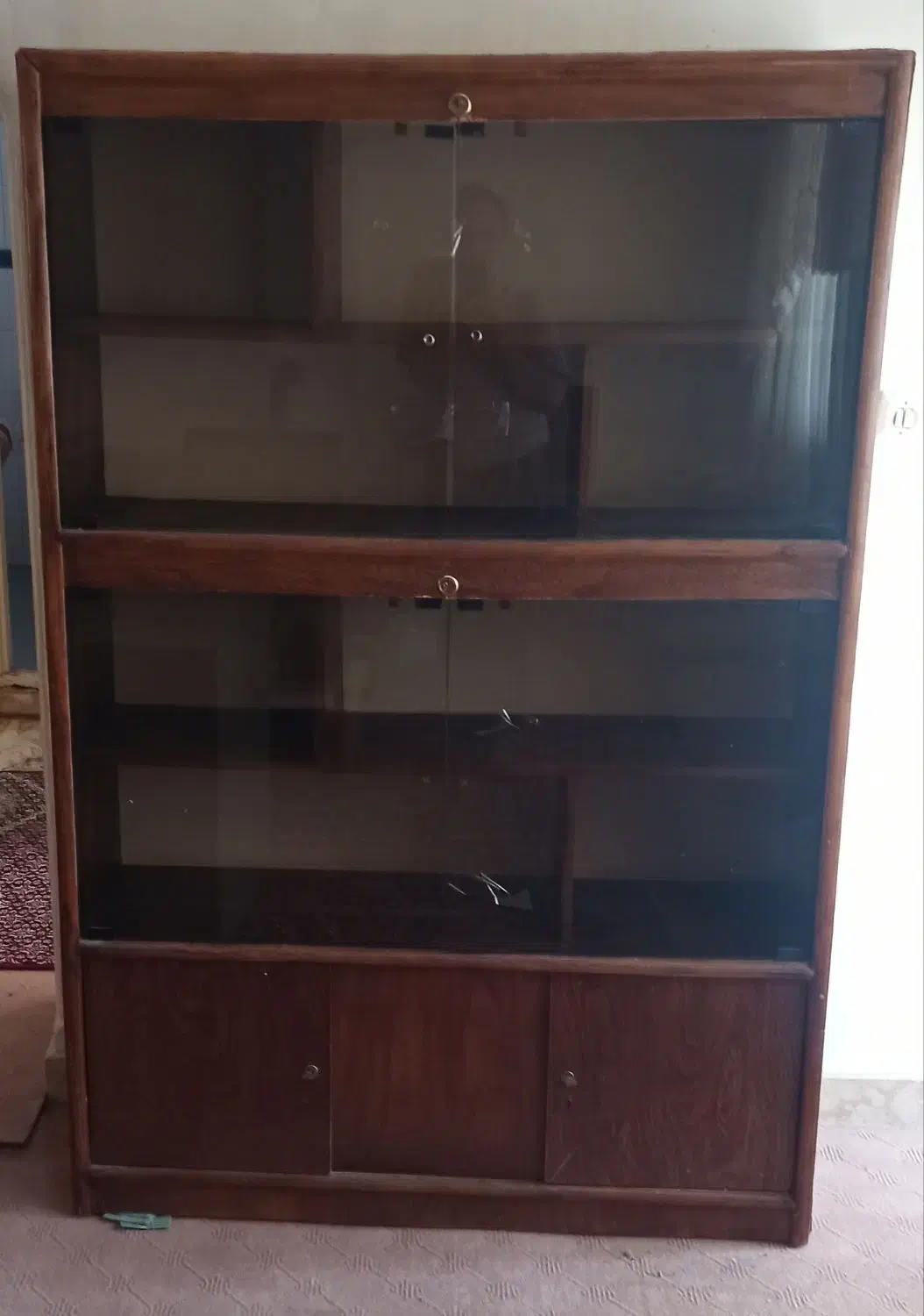 کتابخانه چوبی با در ب شیشه|کتابخانه، شلف، قفسههای دیواری|اردبیل, |دیوار