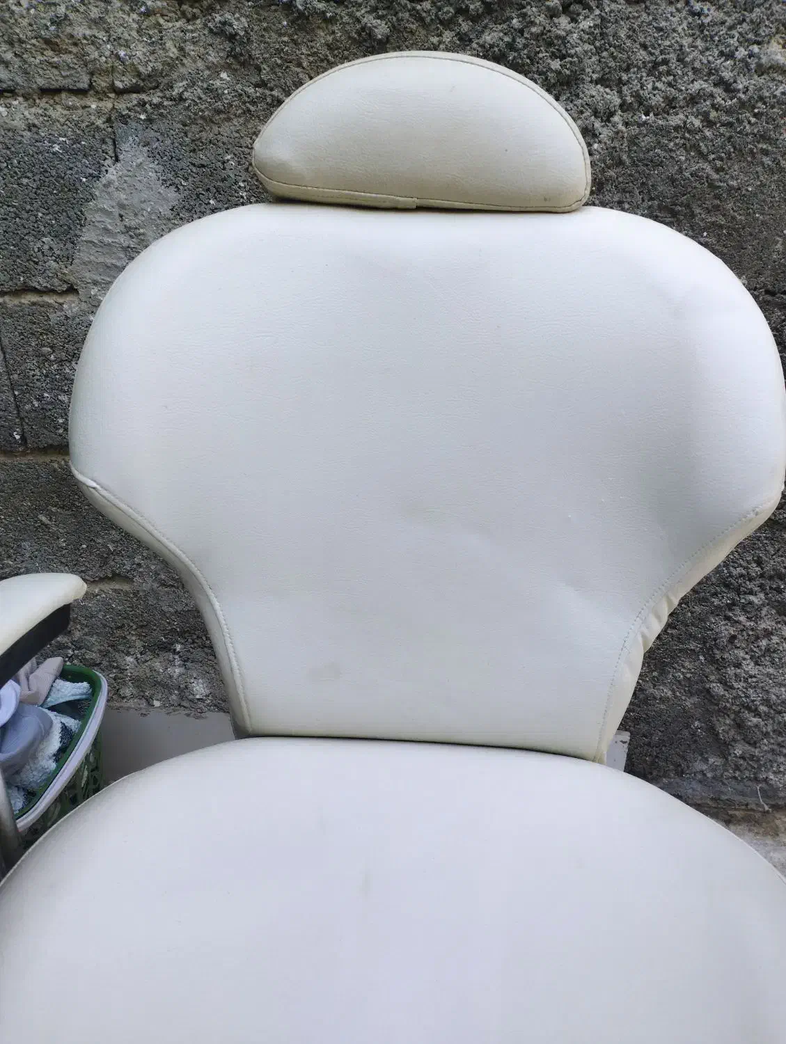 صندلی ارایشگری|آرایشگاه و سالن‌های زیبایی|فین, |دیوار