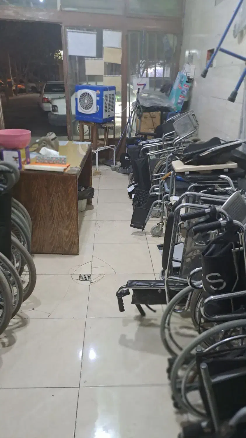 ویلچر ا جا ره ای . فروش.خرید|آرایشی، بهداشتی، درمانی|اصفهان, پوریای ولی|دیوار