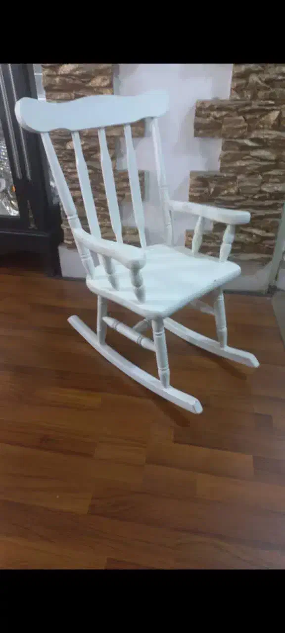 صندلی کودک|تخت و صندلی بچه|قم, باجک دو|دیوار