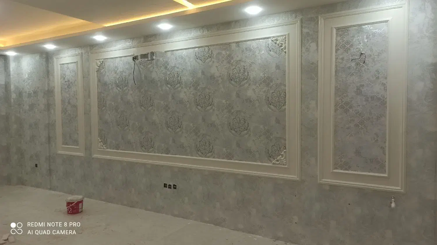 نصب کاغذ دیواری  نصاب پوستر نصاب کاغذ دیواری|خدمات پیشه و مهارت|مشهد, هدایت|دیوار