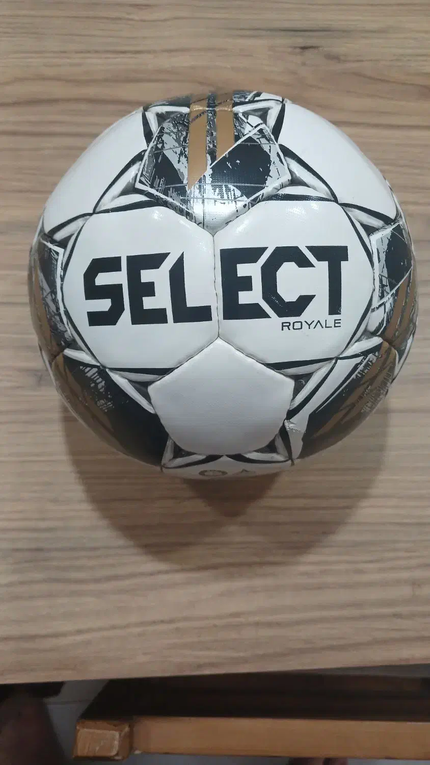 توپ|ورزش‌های توپی|رشت, رشتیان|دیوار