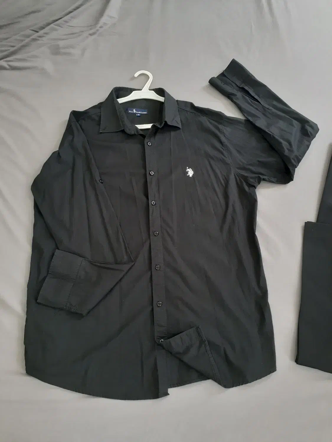 پیراهن مردانه|لباس|رودبنه, |دیوار